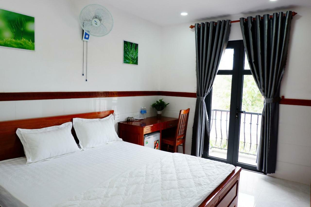 Thy Hung Legacy Hotel توي هوا المظهر الخارجي الصورة